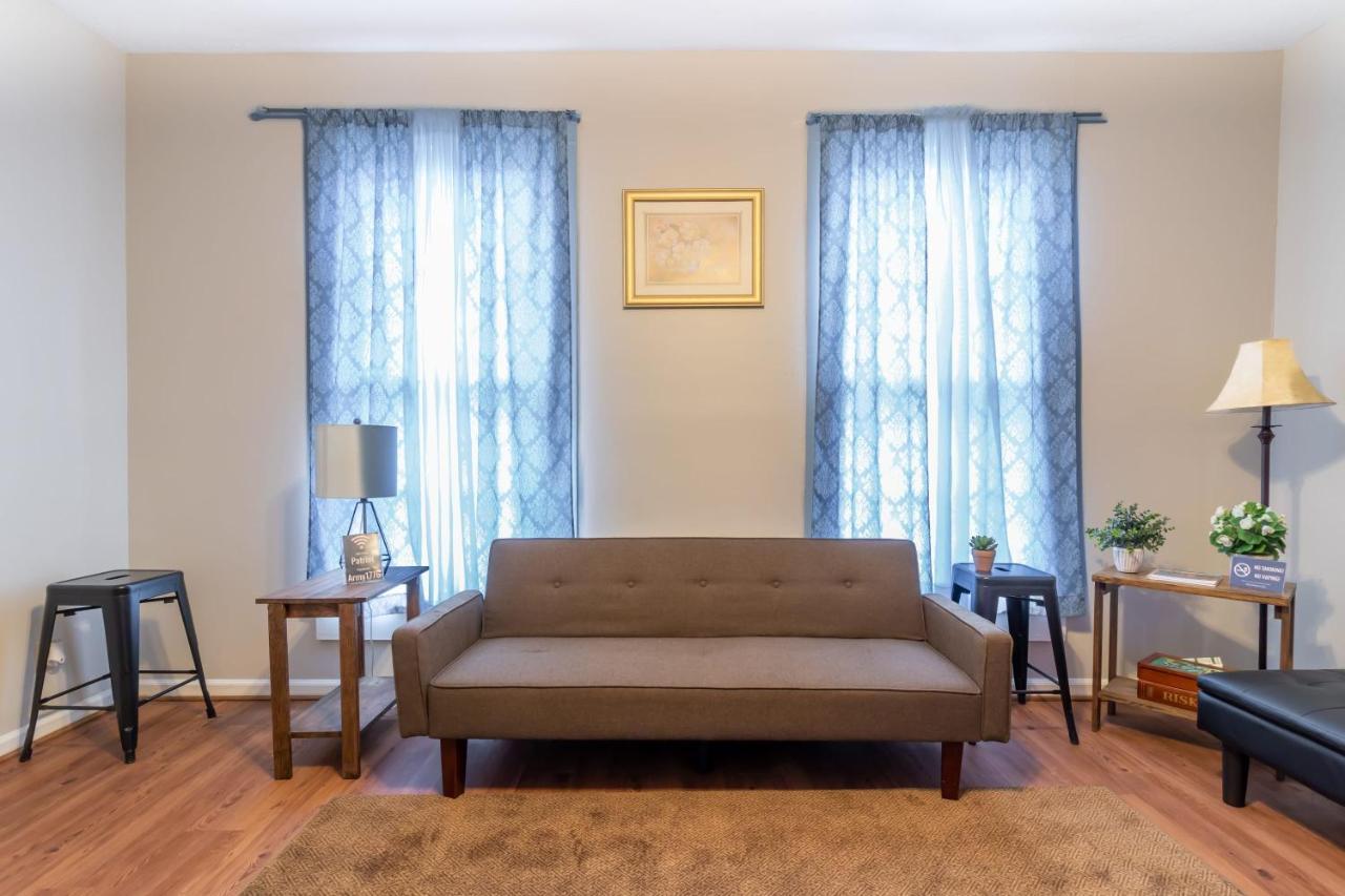 Sunny Sweetheart-Front Apartment near Riverwalk Columbus Buitenkant foto