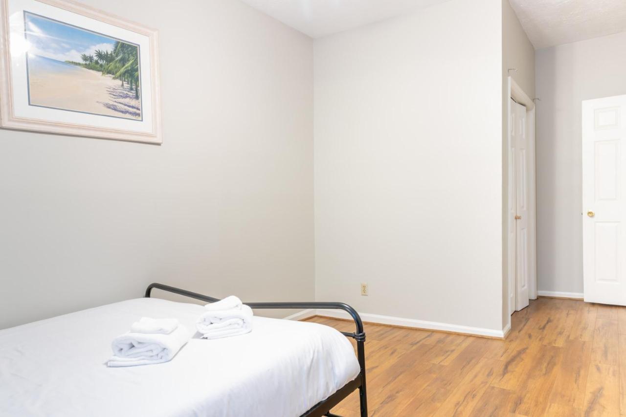 Sunny Sweetheart-Front Apartment near Riverwalk Columbus Buitenkant foto